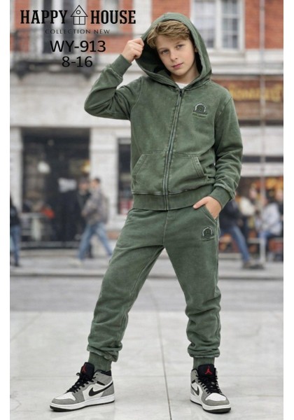 Костюми варьонка,двійки для хлопчиків,95%бавовна.Розмір 8-16.Фірма Happy House,Польща.  