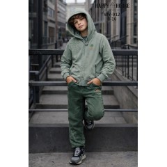 Костюми варьонка,двійки для хлопчиків,95%бавовна.Розмір 8-16.Фірма Happy House,Польща.