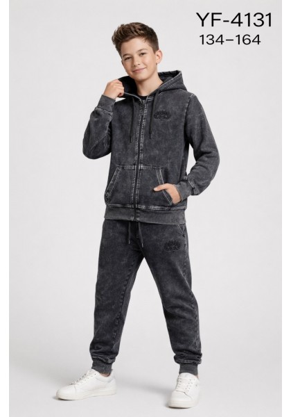 Т.сірі костюми варьонка,двійки для хлопчиків,95%бавовна.Розмір 134-164 см.Фірма Sincere.Угорщина.  