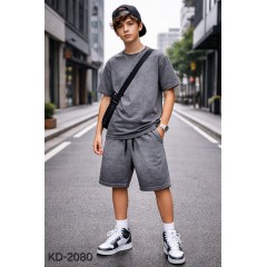 Літні костюми варьонка, для хлопчиків,двійки, шорти+футболка,95% бавовна.Розмір 8-16.Фірма Dola Elvin.Польща. Літні костюми варьонка, для хлопчиків,двійки, шорти+футболка,95% бавовна.Розмір 8-16.Фірма Dola Elvin.Польща.