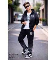 Cпортивні трикотажні костюми трійки для хлопчиків, 95 % бавовна . Розміри 8-16. Фірма DOLA ELVIN.Польща.  