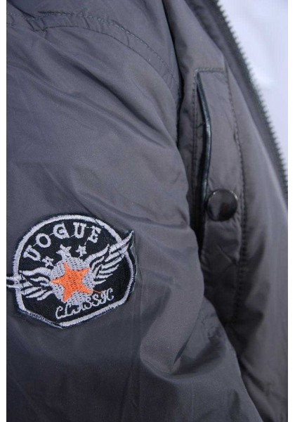 Парка демисезонная для мальчиков.Размеры134 см.Фирма GRACE.Венгрия