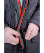 Парка демисезонная для мальчиков.Размеры134 см.Фирма GRACE.Венгрия